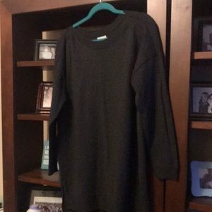 Light weight sweater oversized. Thigh length
